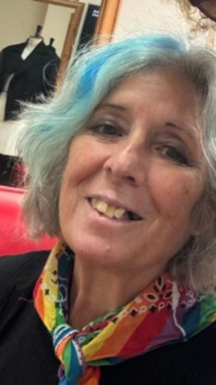 Portrait photograph of textile artist and designer Susan Kistner in her Lincolnshire studio